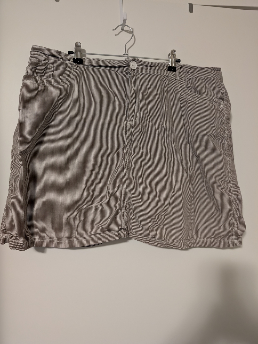 Croft & Barrow Brown White Pinstripe Skort Built In Shorts Preppy Y2K